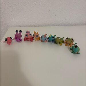 Little pet shop
